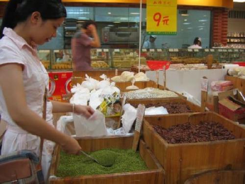 雜糧價格飛漲或因游資炒作 武漢市場綠豆比肉貴