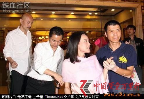看舒淇照片 流一灘鼻血