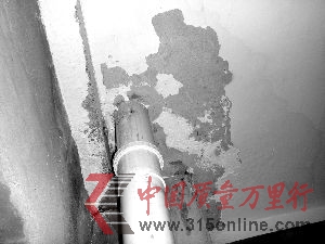 鬧心房。原文配圖